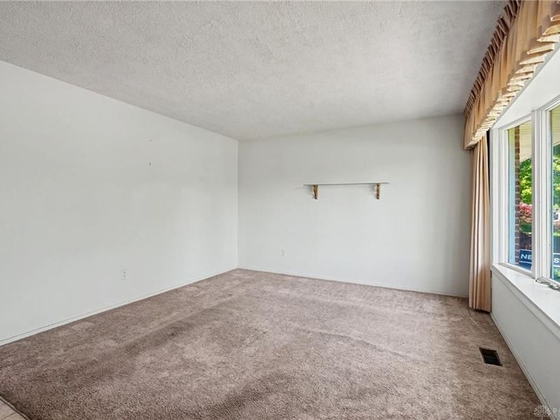 4619 College View Drive, Dayton, OH 45417 Photo 10