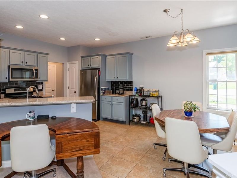 3366 Darbyshire Drive, Beavercreek, OH 45440 Photo 11