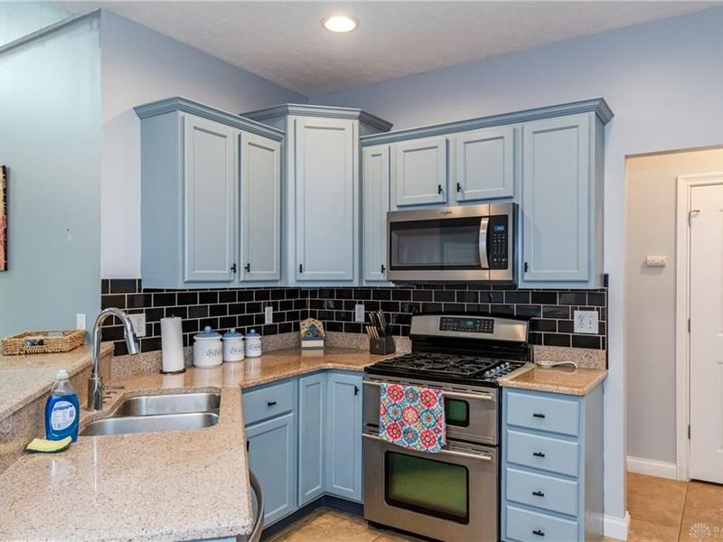 3366 Darbyshire Drive, Beavercreek, OH 45440 Photo 14
