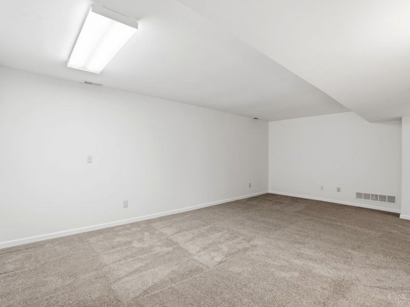 9490 Carriage Run Circle, Deerfield Twp., OH 45140 Photo 47