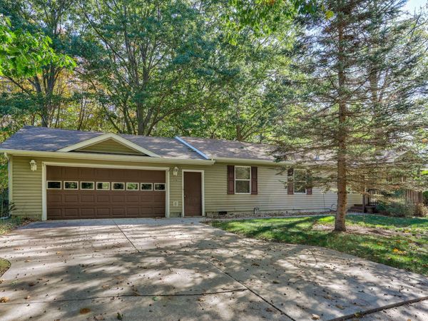 608 Kentucky Avenue, South Haven, MI 49090