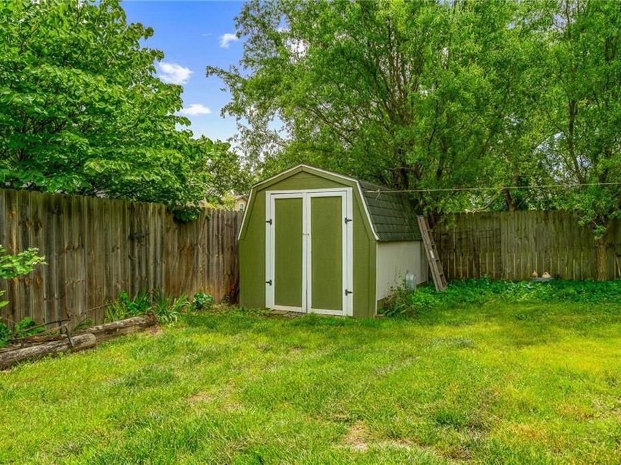 Property Image 37