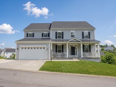 865 Hidden View Way, Morgantown, WV 26508