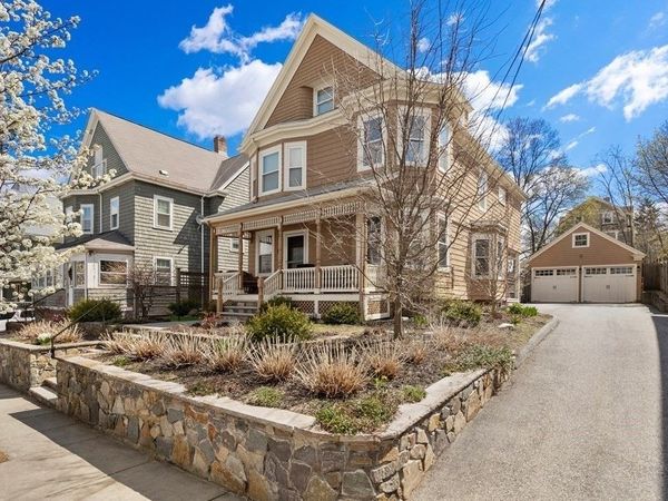 52 Hillsdale Road, Unit 52, Medford, MA 02155