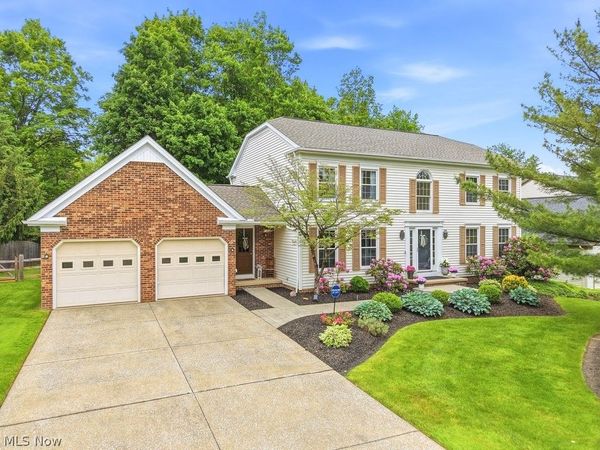 5060 Boulder Creek Drive , Solon, OH 44139