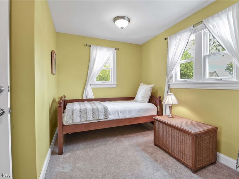 1615 Waterbury Road, Lakewood, OH 44107 Photo 20