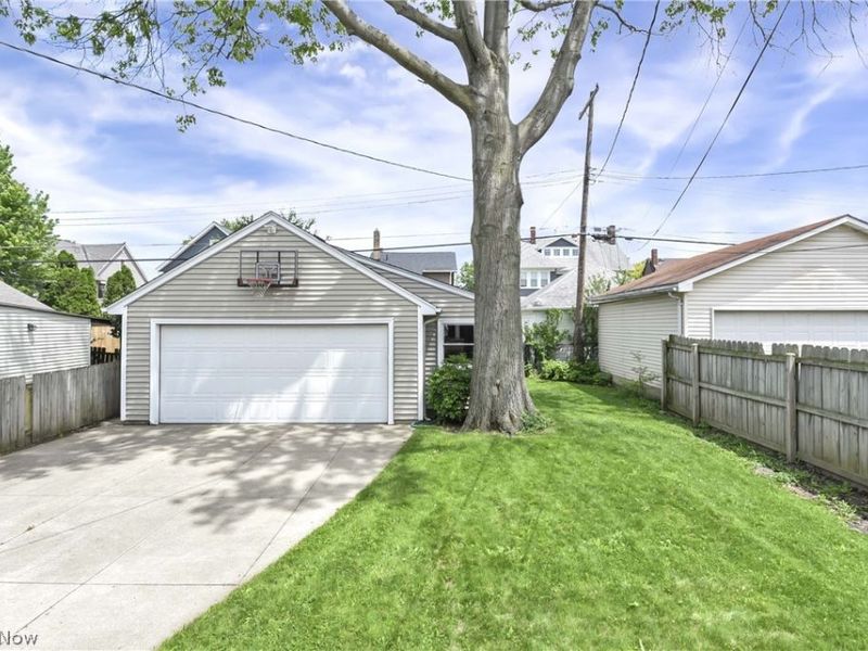 1615 Waterbury Road, Lakewood, OH 44107 Photo 40