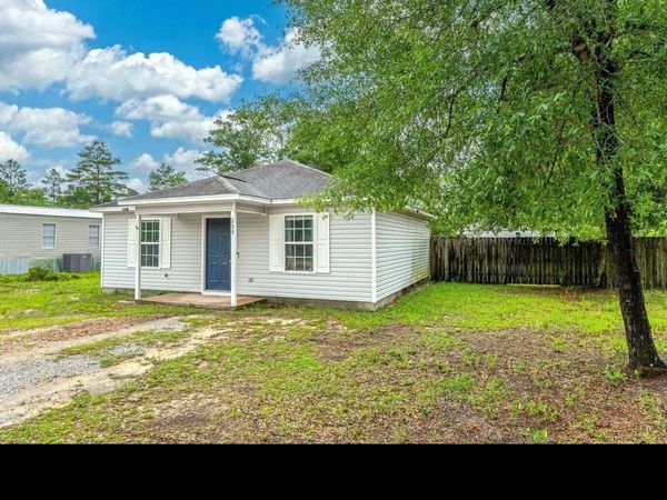 259 W Cypress Avenue, DeFuniak Springs, FL 32433