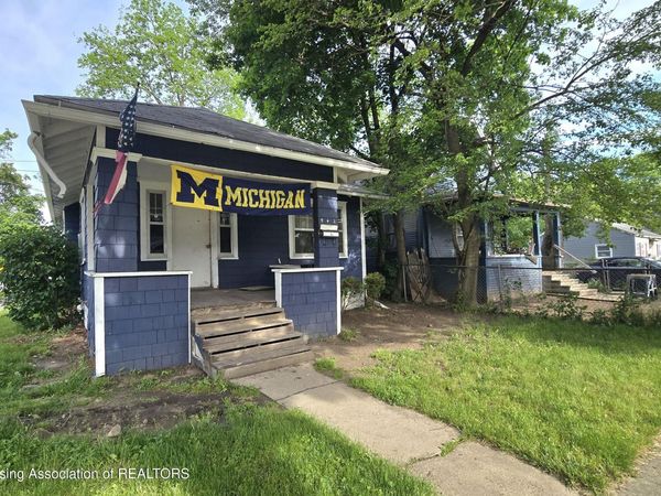 942 Dakin Street, Lansing, MI 48912