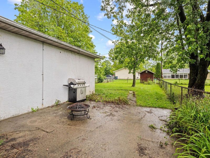 909 Hillery Road , Columbus, OH 43229 Photo 35