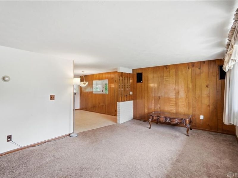3856 Hertland Drive, Kettering, OH 45439 Photo 10