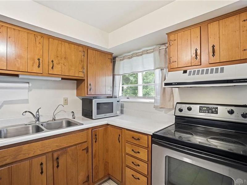 3856 Hertland Drive, Kettering, OH 45439 Photo 18