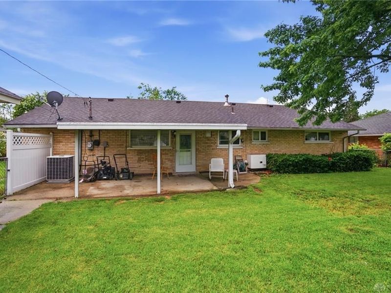 3856 Hertland Drive, Kettering, OH 45439 Photo 31