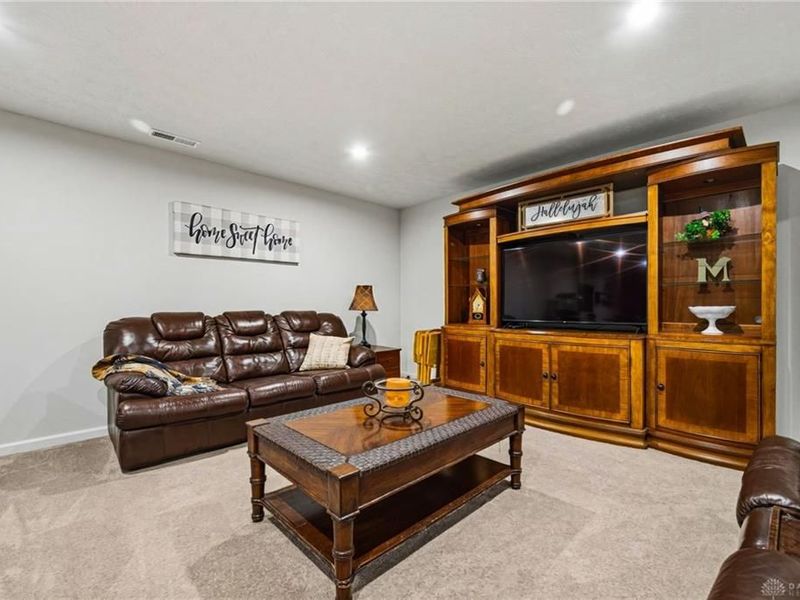 3165 White Ash Drive, Tipp City, OH 45371 Photo 35