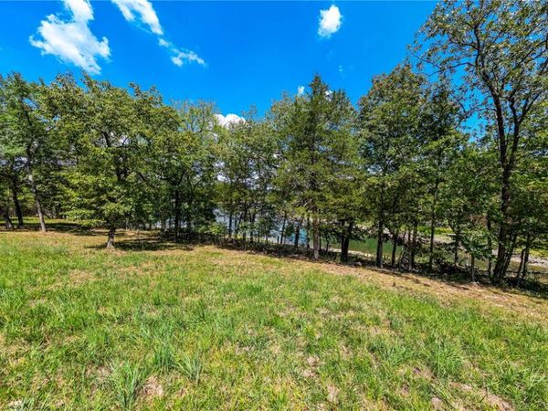 20656 Whispering Hills Road, Garfield, AR 72732