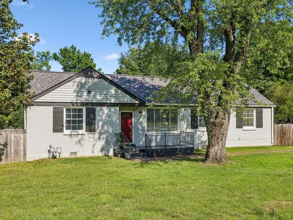 901 Vantrease Rd, Madison, TN 37115