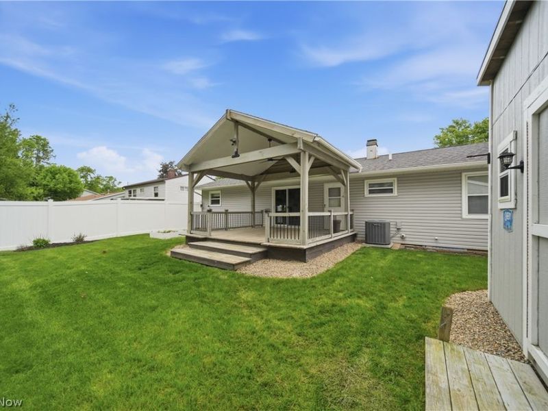 3796 Charring Cross Drive , Stow, OH 44224 Photo 10