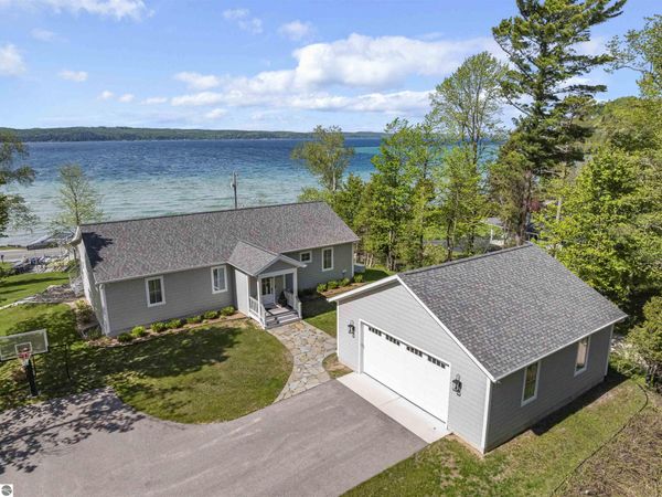2742 Crystal Drive, Beulah, MI 49635