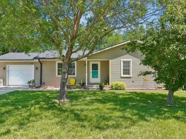 109 NE 7th Court , Grimes, IA 50111