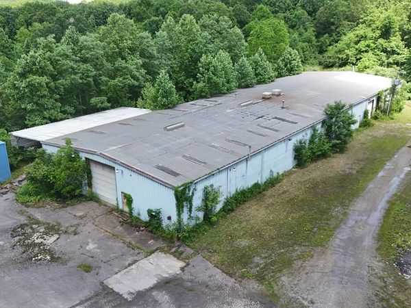 87 Robin Hood Ln., MOUNT HOPE, WV 25880