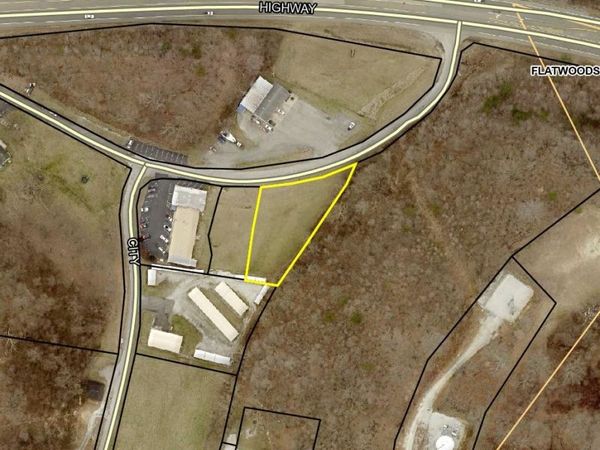 Cherokee Road , Raceland, KY 41169