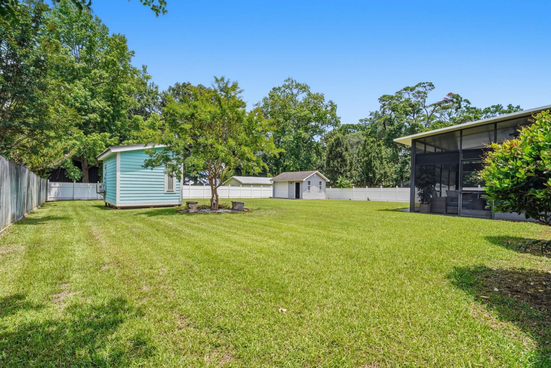 1421 Shoreline Dr. Photo 36