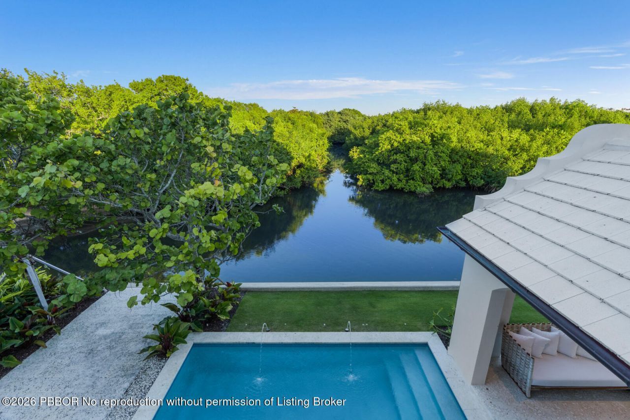 2219 Ibis Isle Road E, Palm Beach, FL 33480 Photo