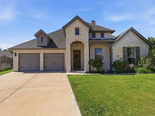 127 Preakness Drive, Willow Park, TX 76087