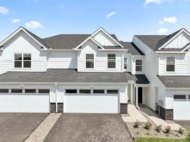 3472 Trails End Circle, Eagan, MN 55123