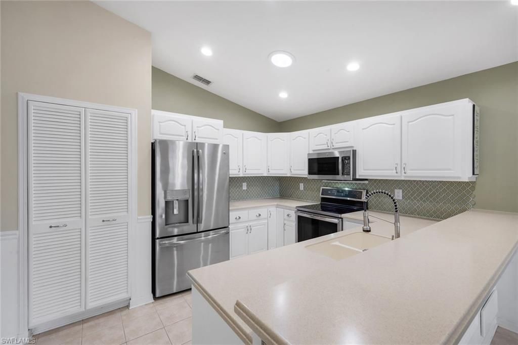 17740 Pineapple Palm Ct, North Fort Myers, FL 33917 Photo