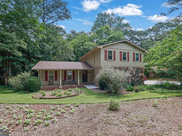 748 Glen Circle, Lawrenceville, GA 30044