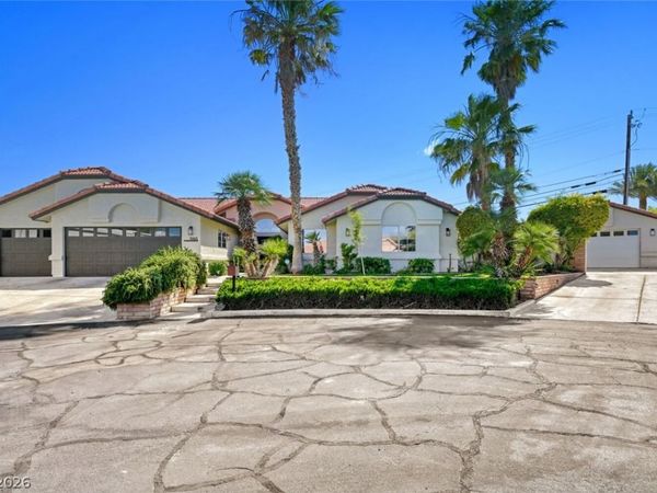 5965 N Grand Canyon Drive, Las Vegas, NV 89149