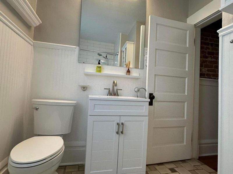 19 E Deshler Avenue , Columbus, OH 43206 Photo 7