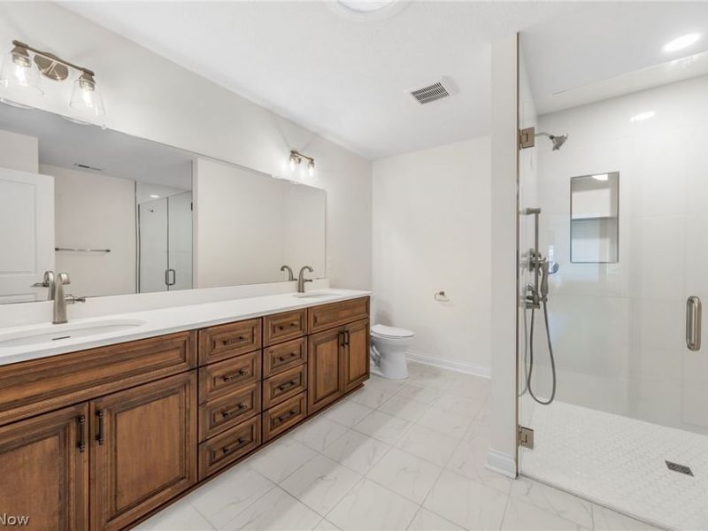 26921 Hilliard Boulevard , Westlake, OH 44145 Photo 26