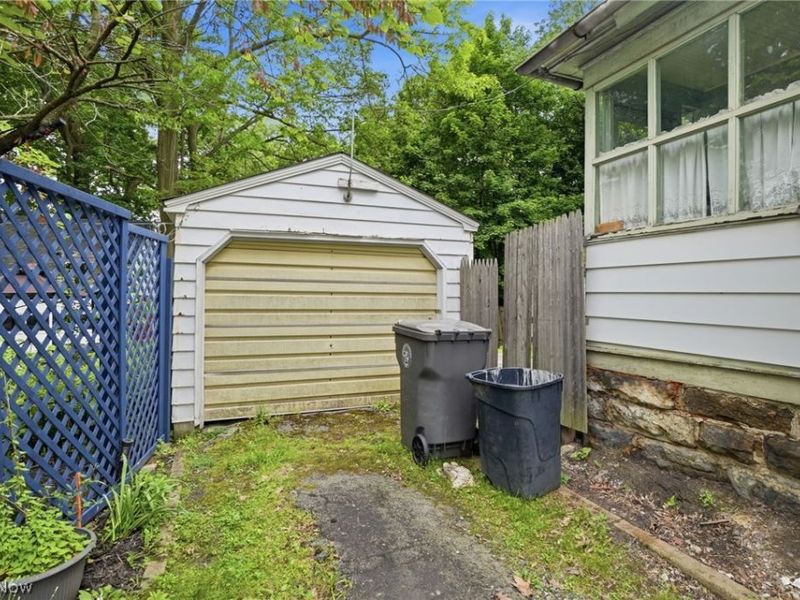 1221 Florencedale Avenue , Youngstown, OH 44505 Photo 33