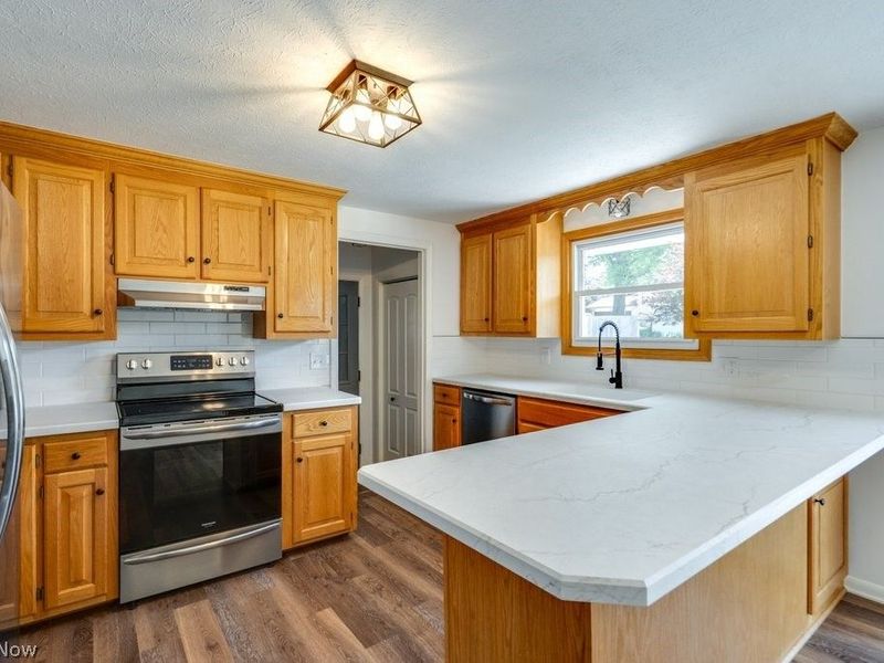 1704 Plymouth Knoll Avenue NW, Massillon, OH 44646 Photo 15