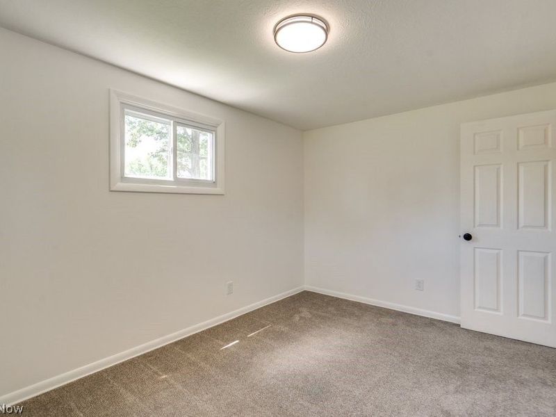 1704 Plymouth Knoll Avenue NW, Massillon, OH 44646 Photo 24