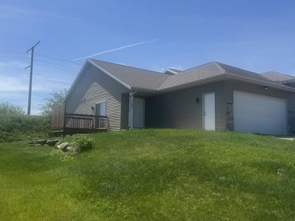 1123 Temple Drive, Mount Horeb, WI 53572