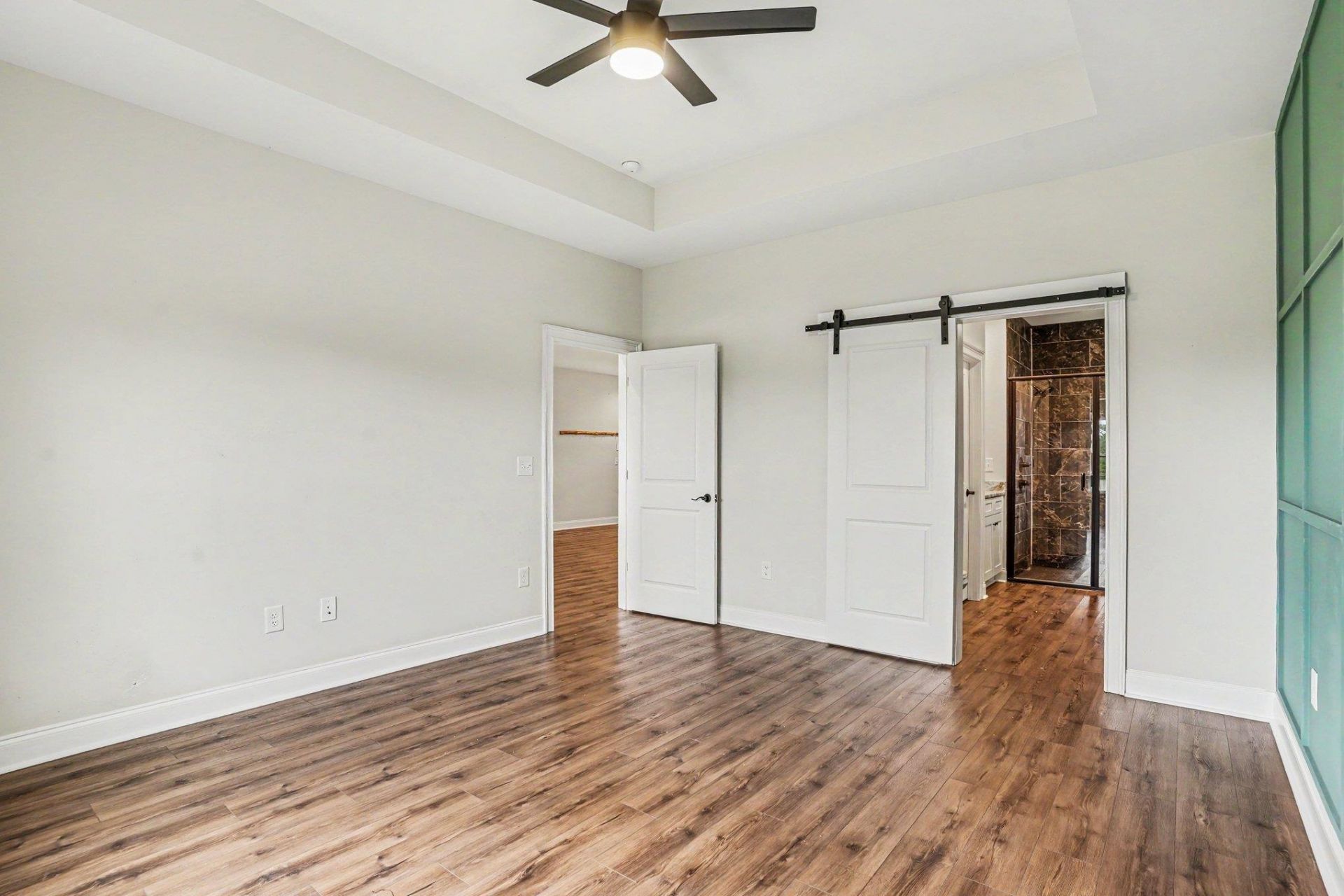 663 Belmont Dr. Photo 14