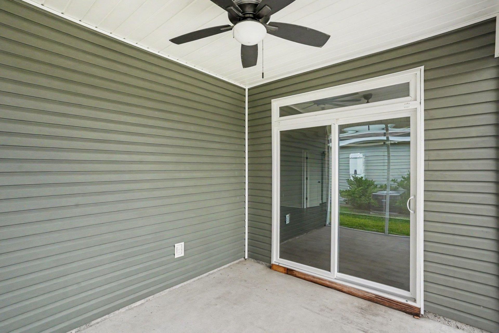 663 Belmont Dr. Photo 25