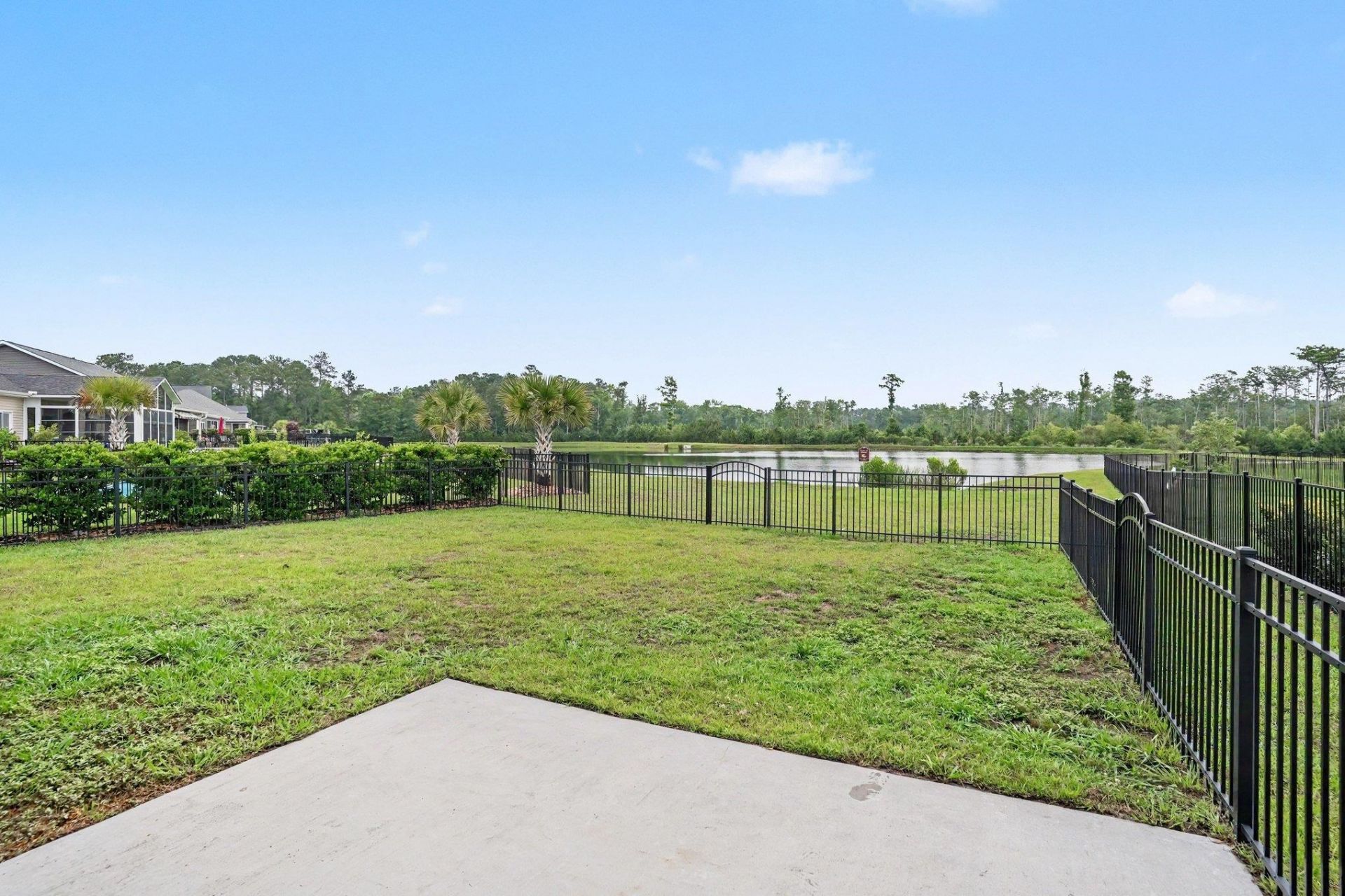 663 Belmont Dr. Photo 27