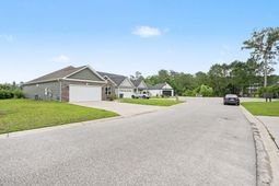 663 Belmont Dr. photo 4
