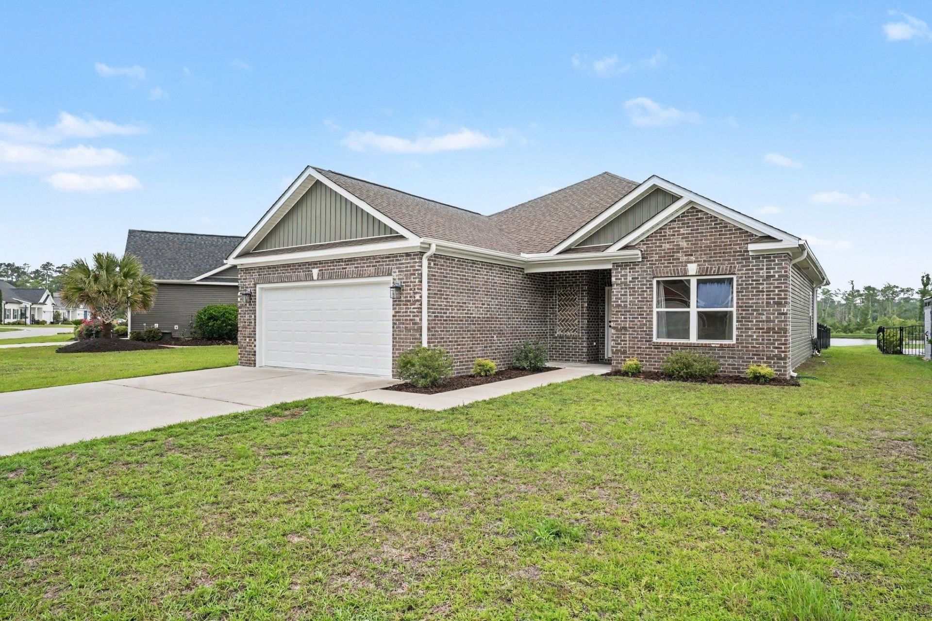 663 Belmont Dr. Photo 4