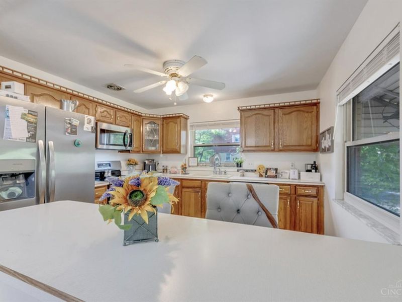 1965 Sylved Lane, Cincinnati, OH 45238 Photo 14