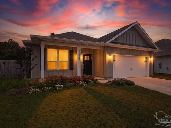12601 Windsor Dr, Pensacola, FL 32506