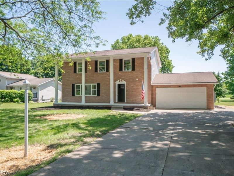 3648 Mulberry Street NW, Uniontown, OH 44685 Photo 1