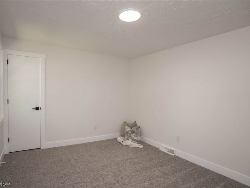 3648 Mulberry Street NW, Uniontown, OH 44685 Photo 25