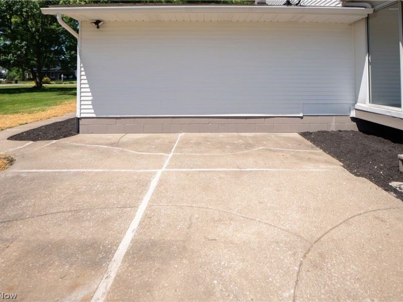 3648 Mulberry Street NW, Uniontown, OH 44685 Photo 37