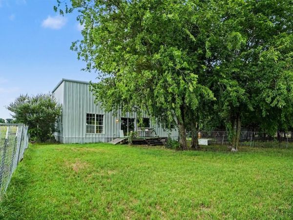1712 Wilson Road , Waxahachie, TX 75165