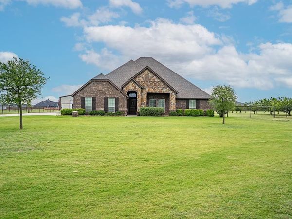 7816 Loma Lane, Godley, TX 76044